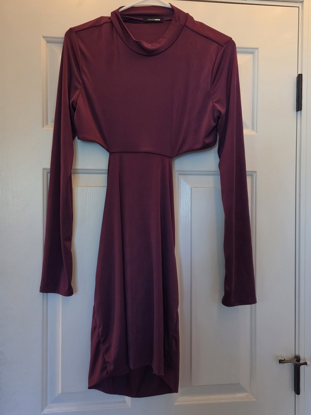 Forever 21 Burgundy Long-Sleeve Cutout Midi Dress